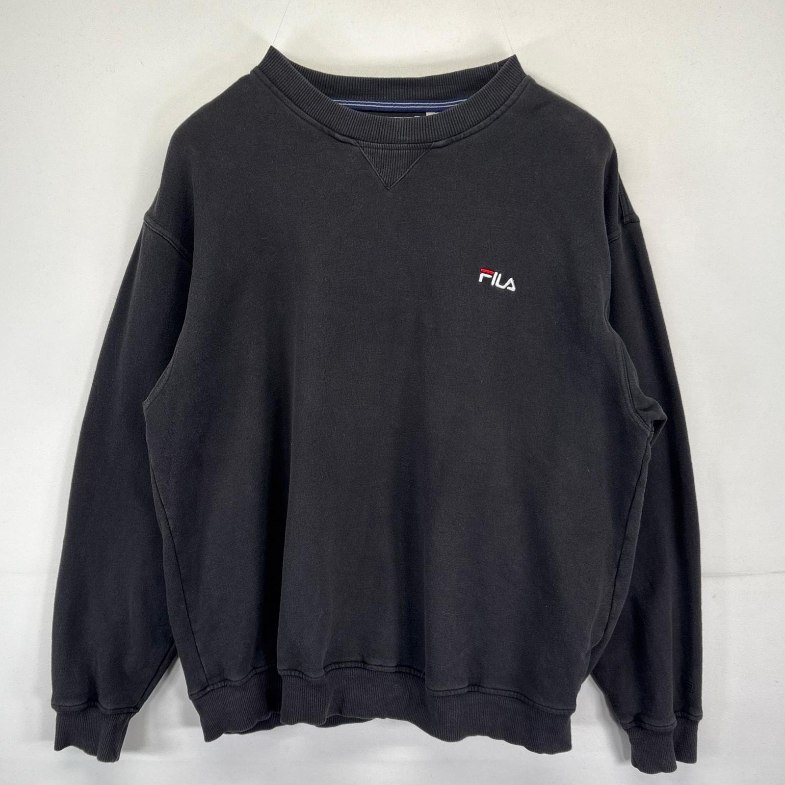 古着 フィラ FILA スウェット 大きいサイズ トレーナー クルーネック スポーツ 前V ワンポイント刺繍 XL  ブラック メンズ