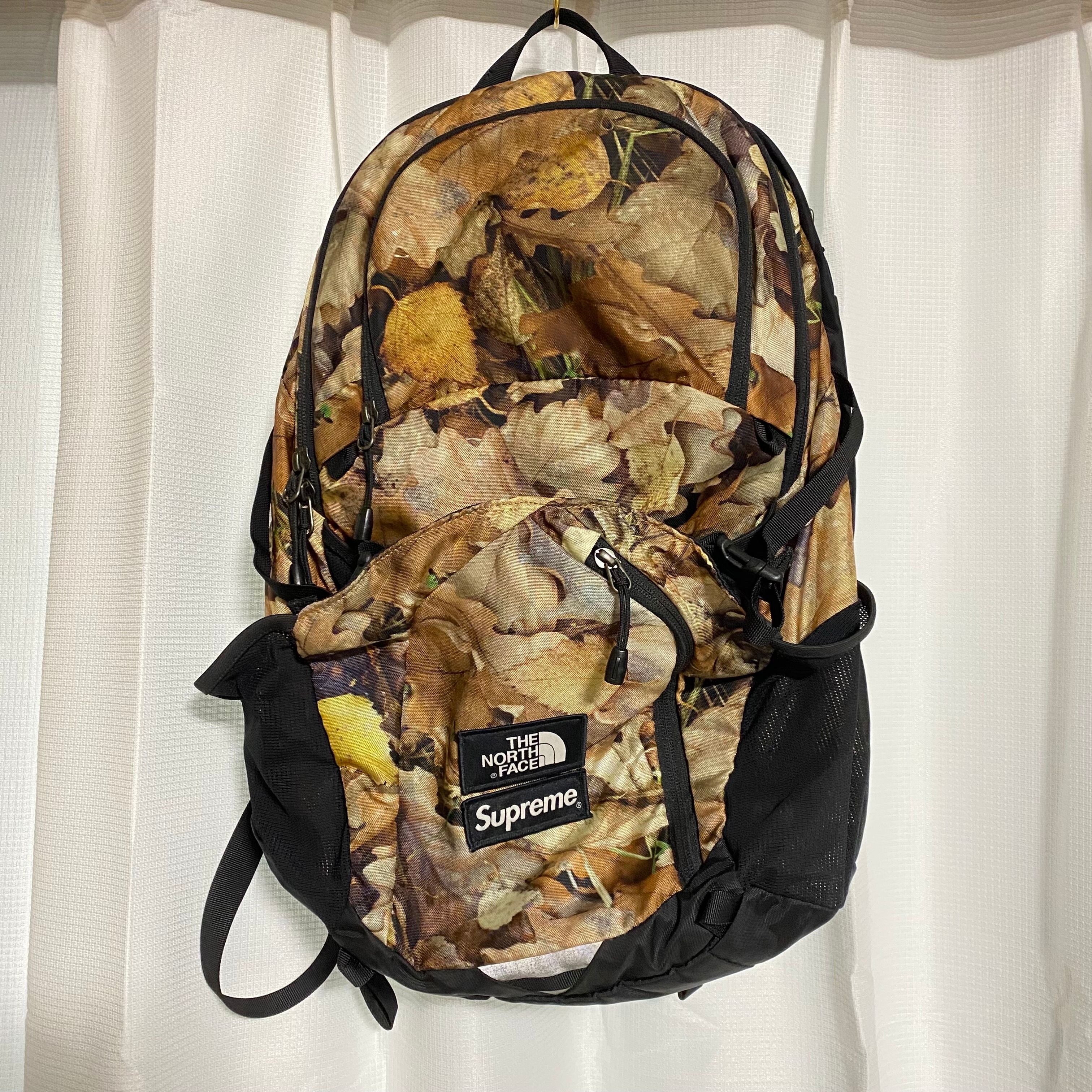 Supreme x The North Face Pocono Backpack "Leaves"