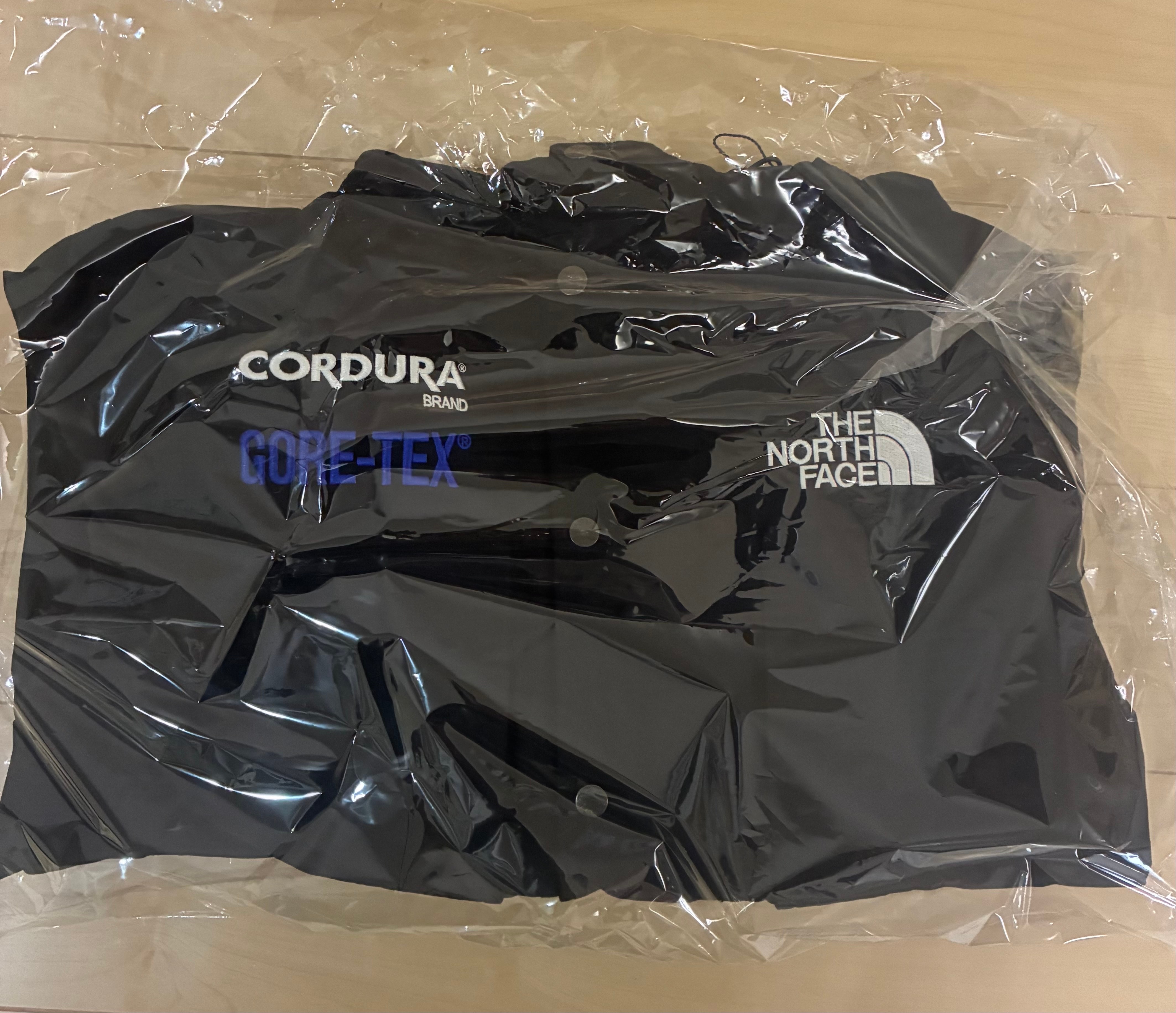 Supreme x The North Face Expedition Jacket "Black"