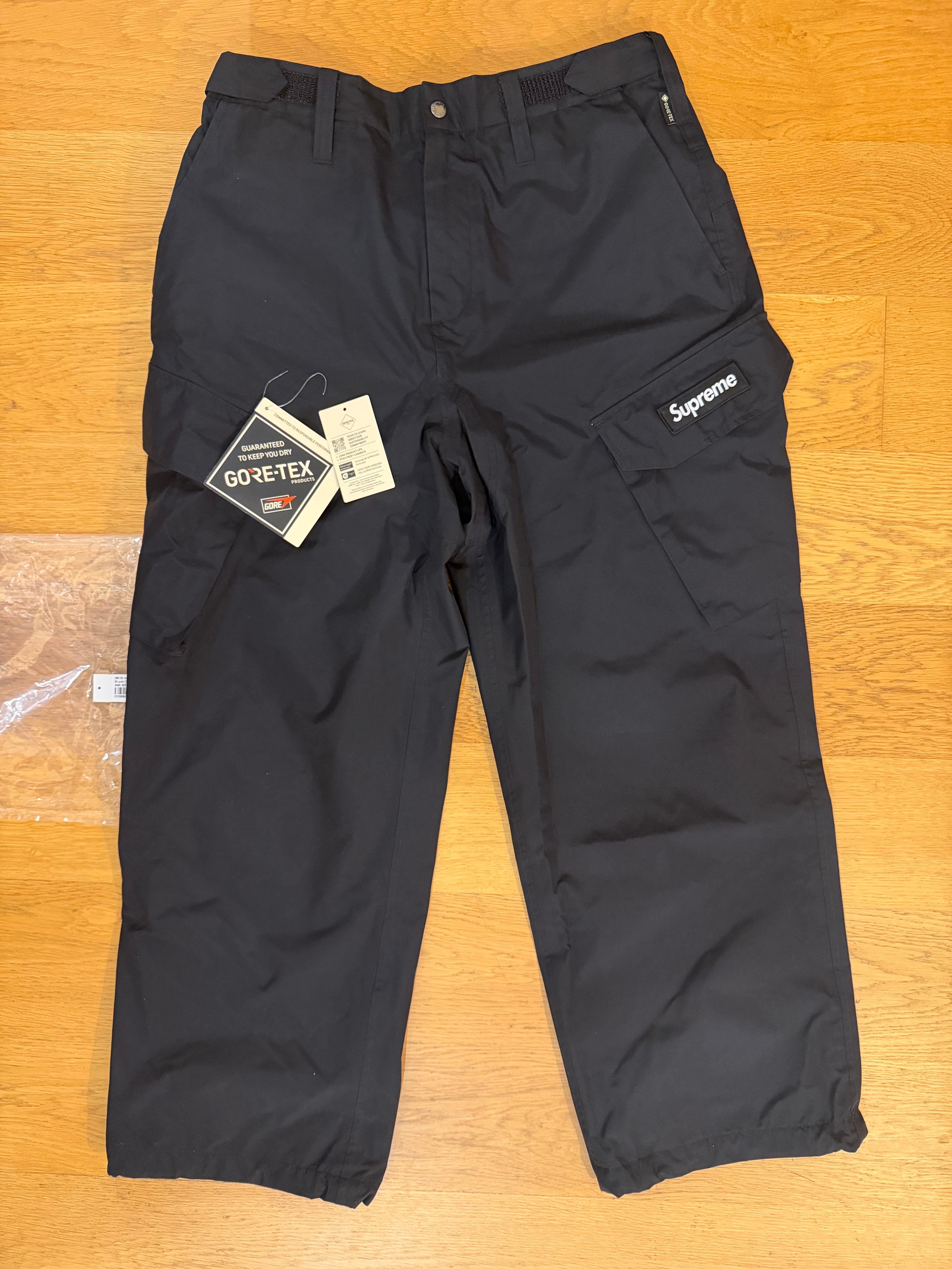 Supreme GORE-TEX パンツ M 黒　カーゴ Supreme / シュプリーム ゴアテックス テックパンツ メンズ fw21p14