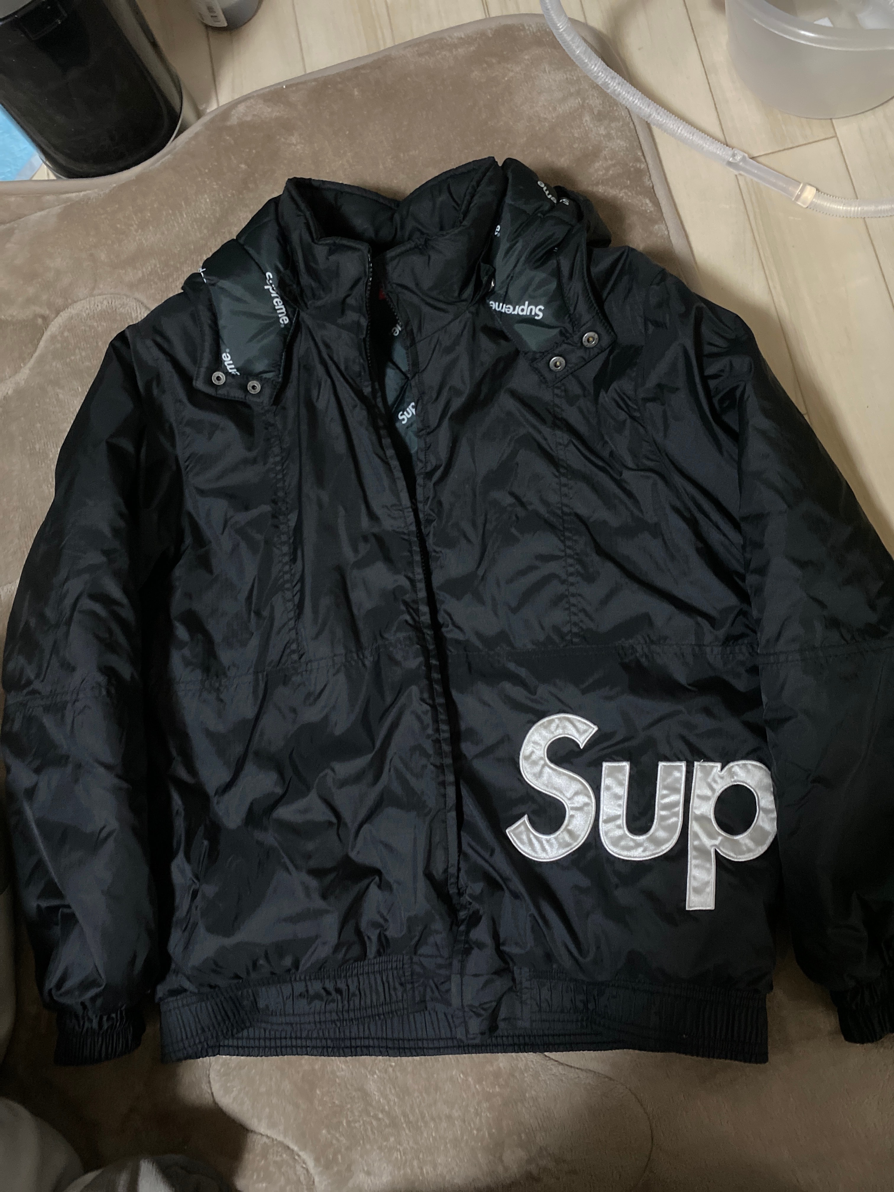 Supreme Sideline Side Logo Parka "Black"