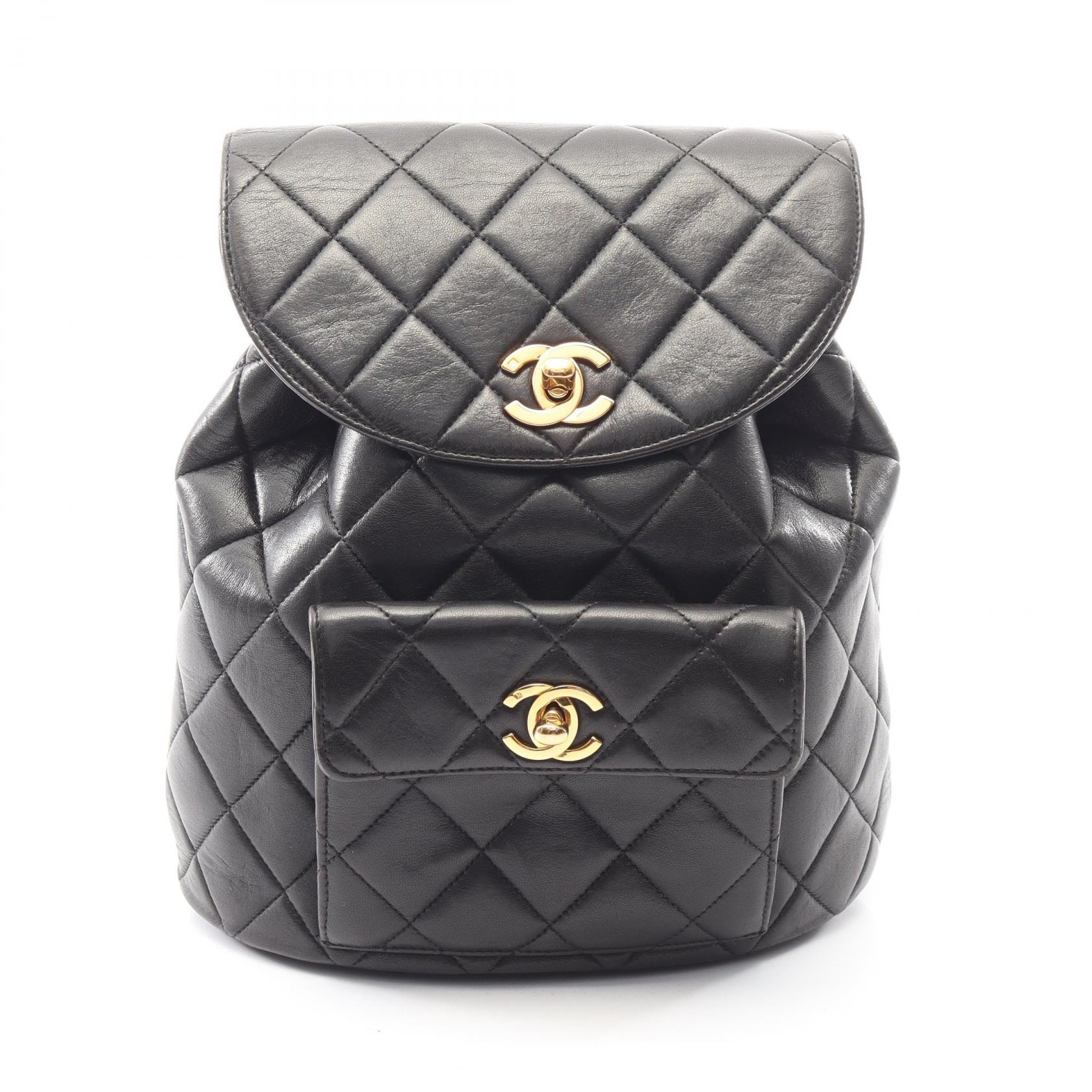 シャネル CHANEL マトラッセ リュックサック バックパック バッグ ラムスキン(羊革) レディース ブラック系 【中古】