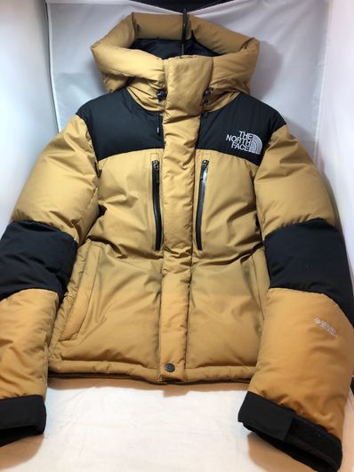THE NORTH FACE Mountain Down Jacket "Utility Brown"