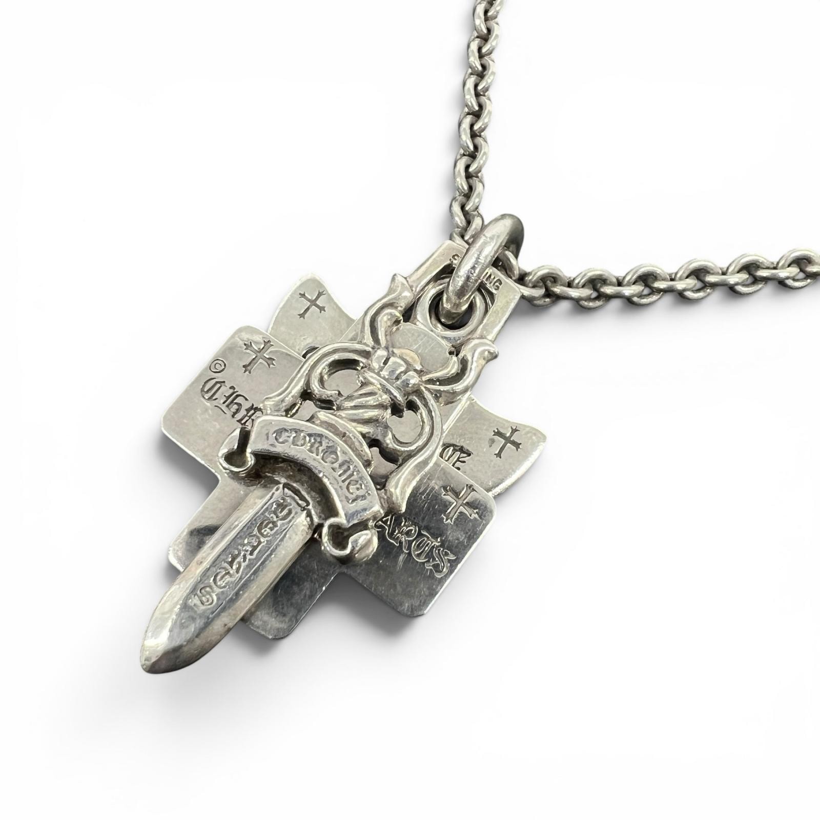 CHROME HEARTS 希少 美品 クロムハーツ 3 TRINKETS NE CHAIN 18inch 3トリンケッツ NE チェーン ネックレス 44.7g インボイス付属 クロス ダガー アンカー クロム ABランク 中古 鑑定済