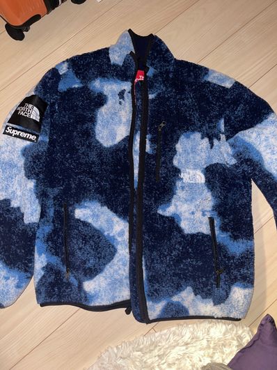 Supreme x The North Face Bleached Denim Print Fleece Jacket "Indigo"