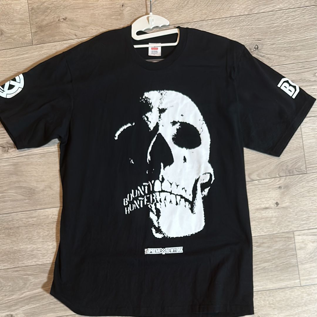 Supreme Bounty Hunter Skulls Tee "Black"