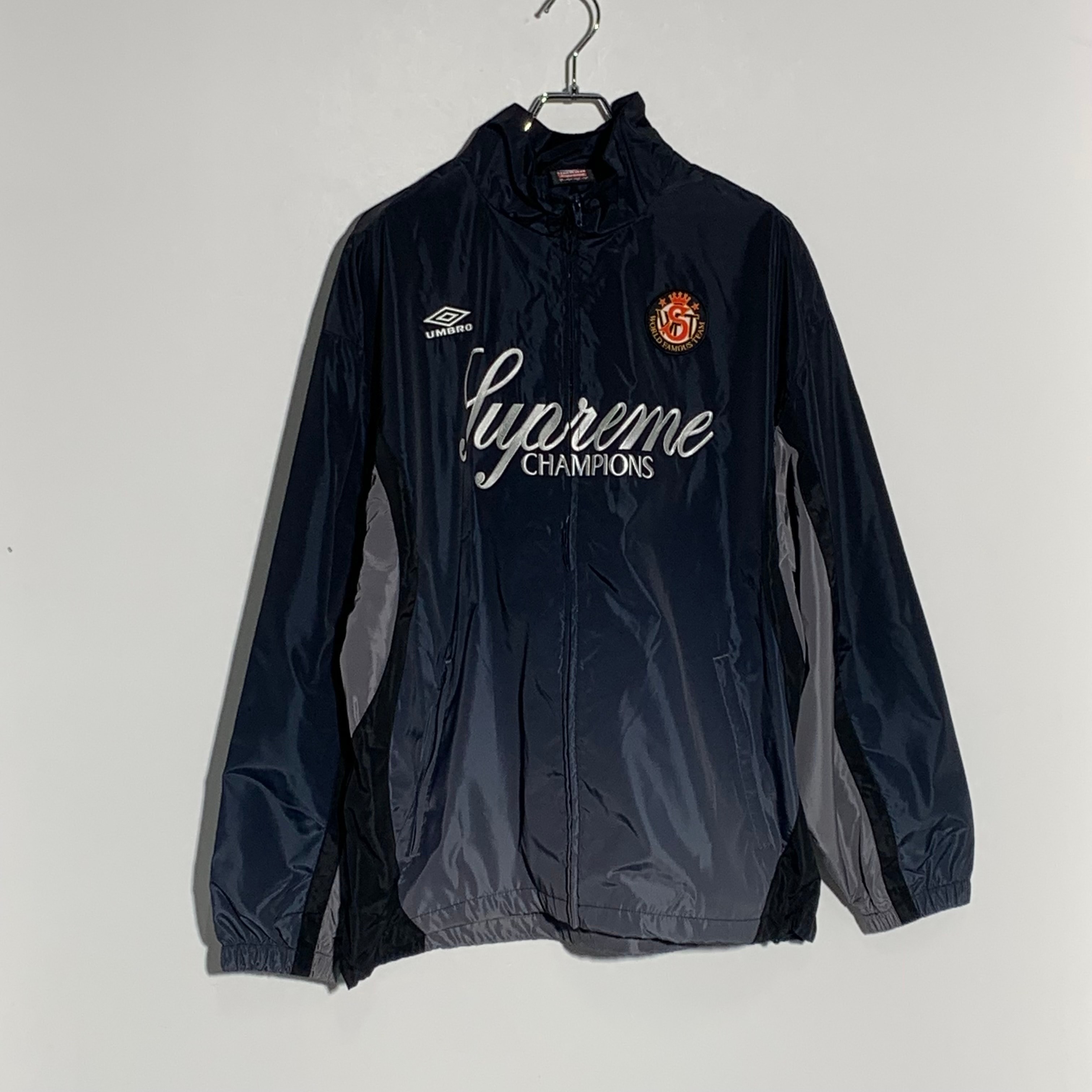Supreme x Umbro Gradient Track Jacket "Black"