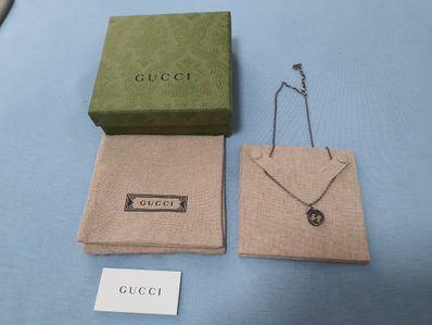 GUCCI Interlocking G Pendant Necklace