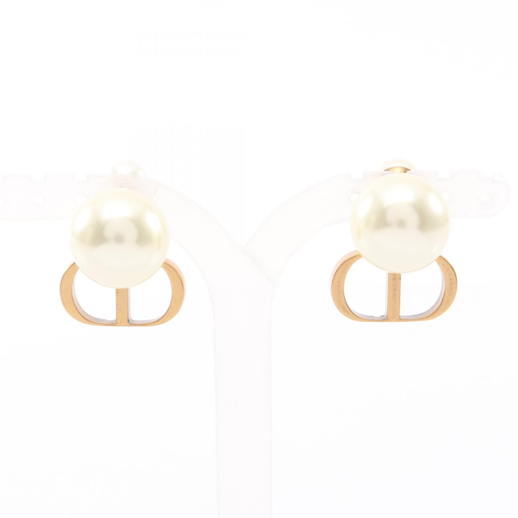 ディオール Dior トライバル CDロゴ ピアス ジュエリー GP(ゴールドメッキ) フェイクパール レディース ホワイト系 / ゴールド系 【中古】