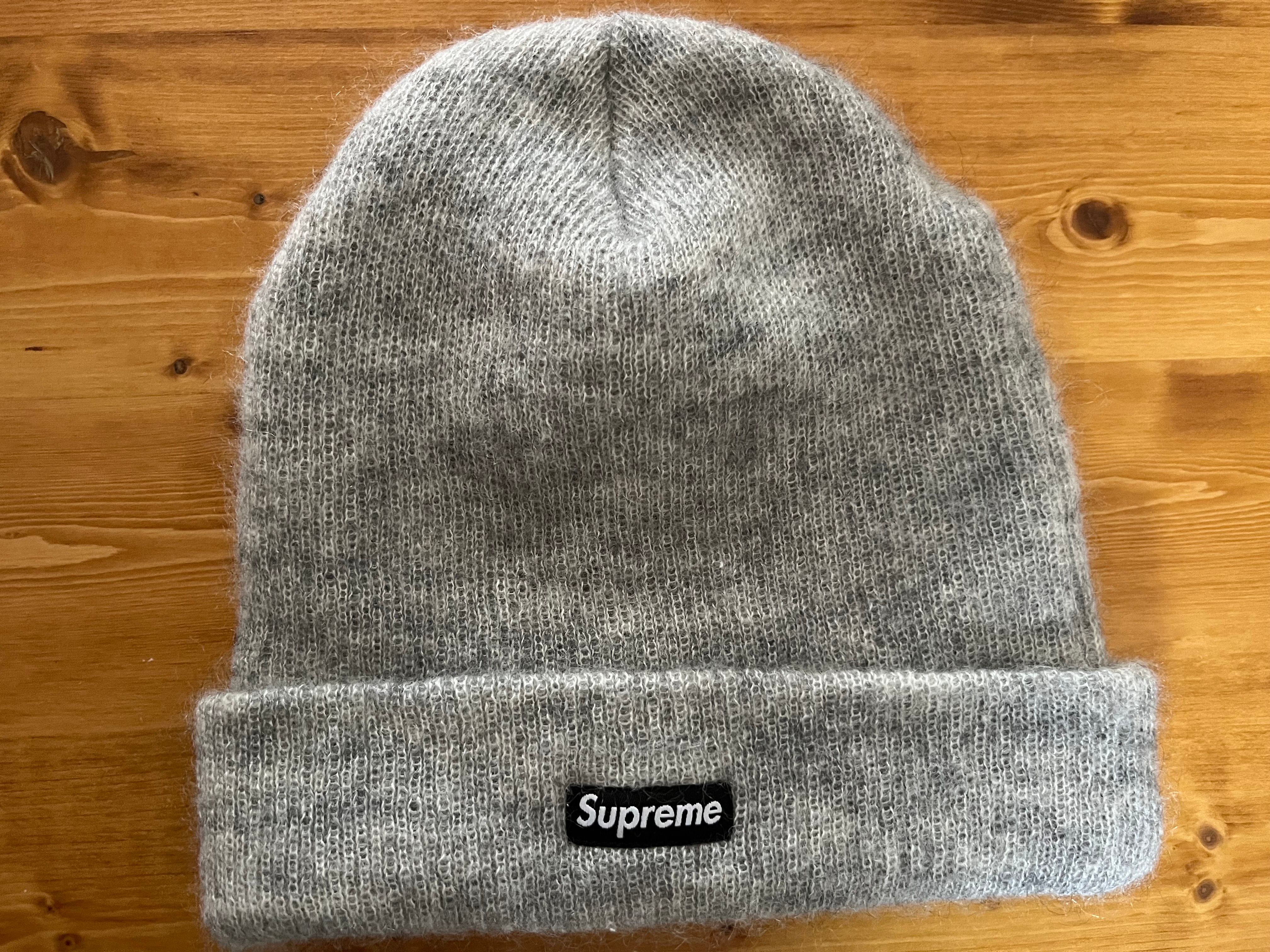 Supreme Mohair Beanie "Grey" (20FW)