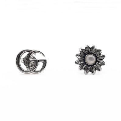 GUCCI グッチ ダブルG ロゴ フラワー ピアス
GG SV925 シェル シルバー レディース
【中古】