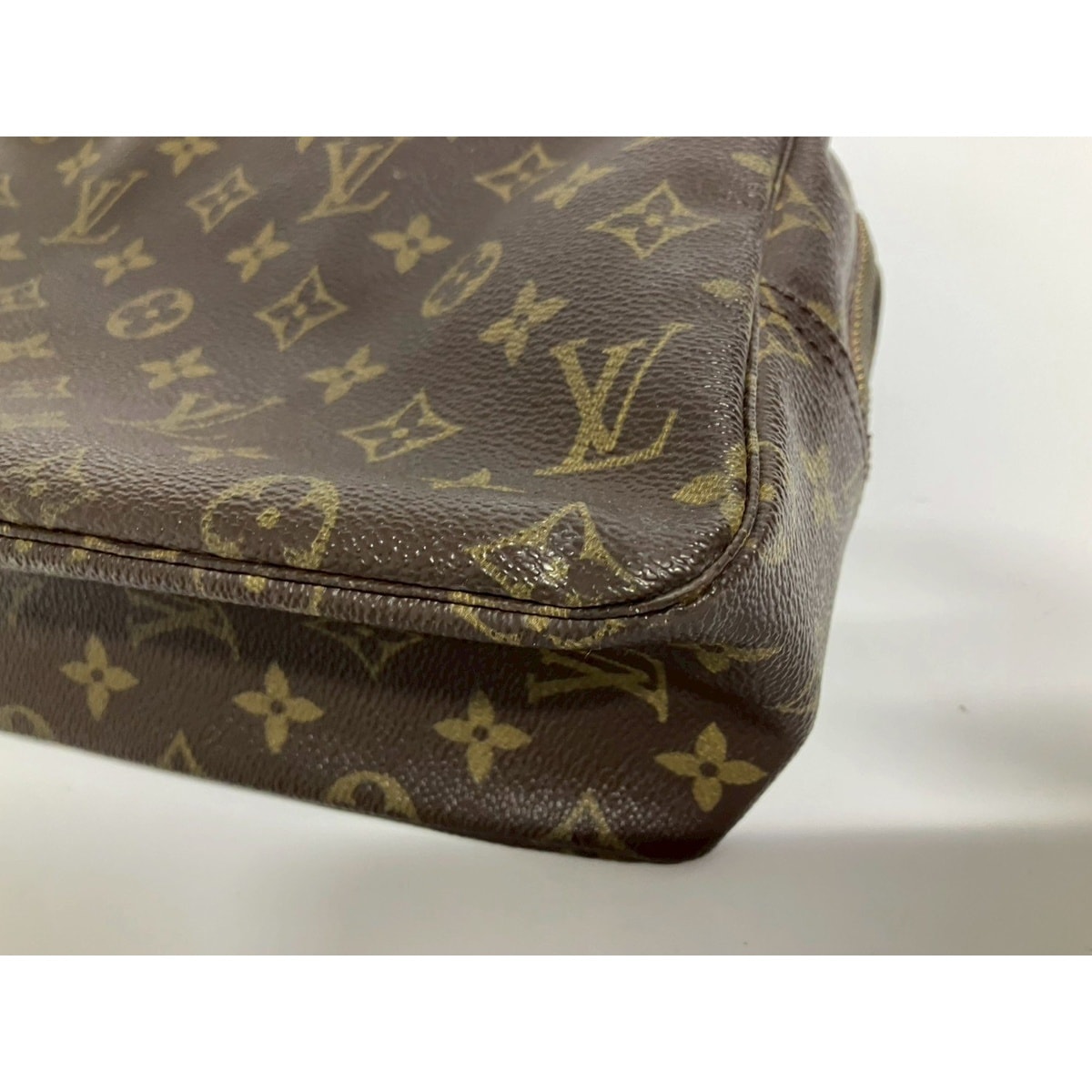 C (やや傷や汚れあり)】ヴィトン LV トゥルーストワレット 23 ポーチ