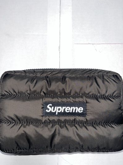 Supreme Puffer Pouch Supreme Puffer Pouch