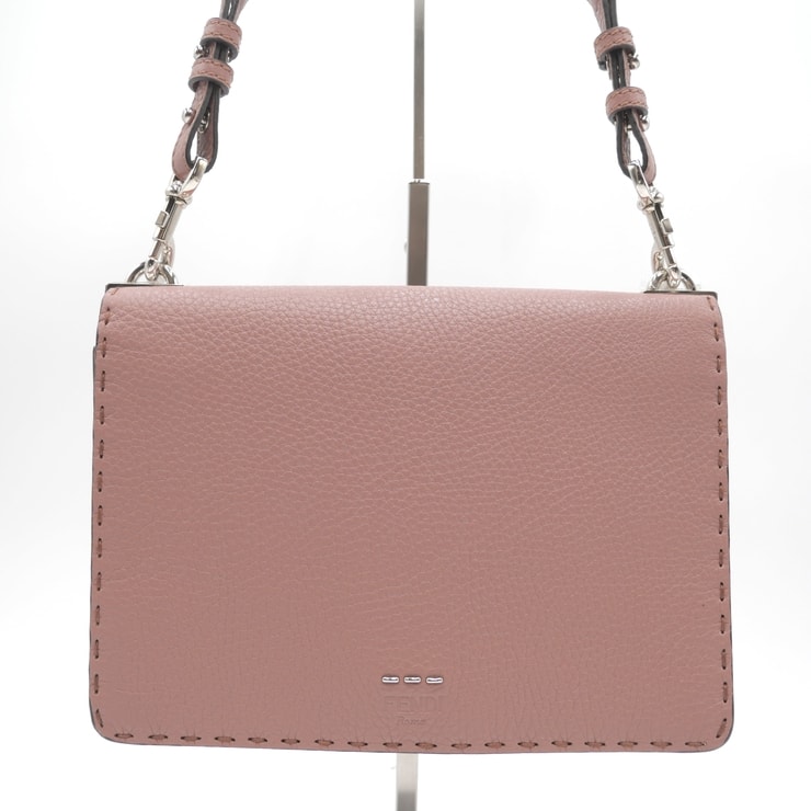 FENDI(フェンディ)セレリア ミニショルダーバッグ ピンク レザー シルバー金具 ワイドストラップ 8BT296 レディース【中古】