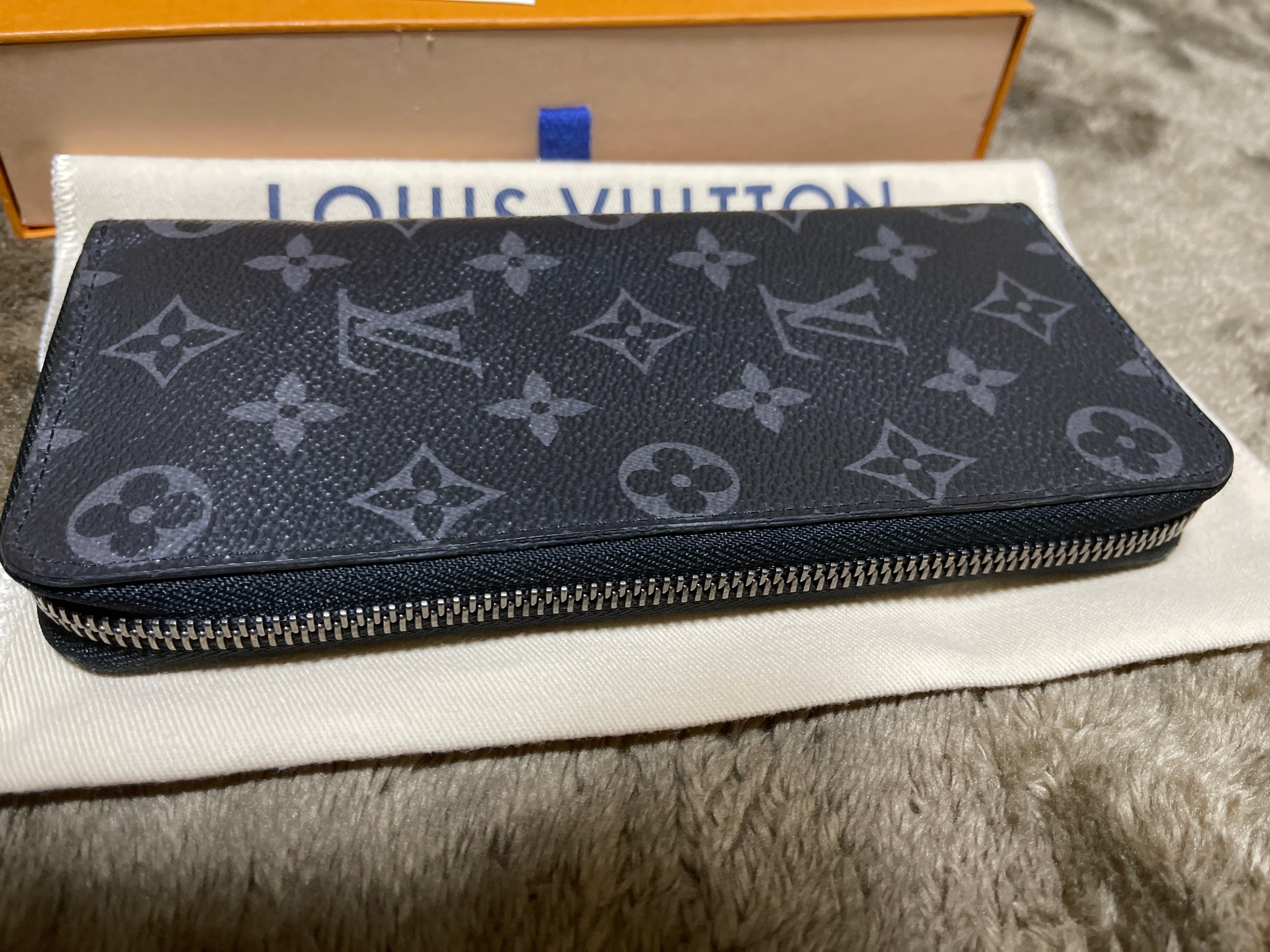 Louis Vuitton Zippy Wallet Vertical Monogram Eclipse