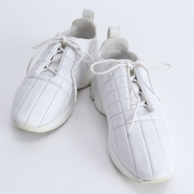 ■美品 バーバリー キルティング クラシック39スニーカー レザー