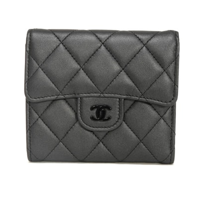 CHANEL シャネル スモール フラップ ウォレット 美品 ココマーク CCマーク スナップボタン 札入れ カードケース コインケース ランダム マトラッセ ラムスキン ソーブラック 三つ折り財布 AP0231
