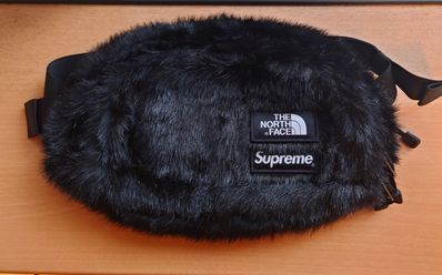 Supreme x The North Face Faux Fur Waist Bag "Black" NM82093I / NF0A5G87