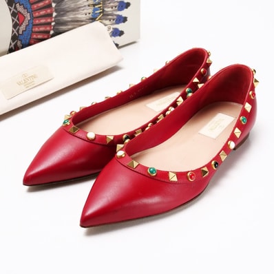 Valentino Garavani ヴァレンティノ・ガラヴァーニ ロックスタッズ パンプス サイズ36 バレリーナ フラットパンプス フラットシューズ 靴 レザー レッド イタリア製 ブランド古着【中古】20250421/RA4244
