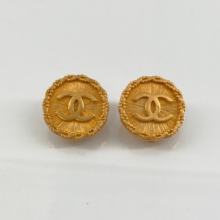 CHANEL(シャネル) ココマーク ラウンド 93・A イヤリング ゴールド