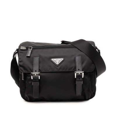 プラダ 三角ロゴプレート Re-Nylon ショルダーバッグ 1BD953 ブラック ナイロン レディース PRADA 【中古】