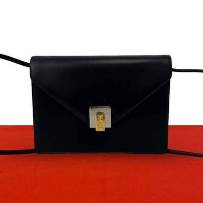 YVES SAINT LAURENT イヴ・サンローラン YSL ロゴ 金具 レザー ショルダーバッグ ブラック
23543