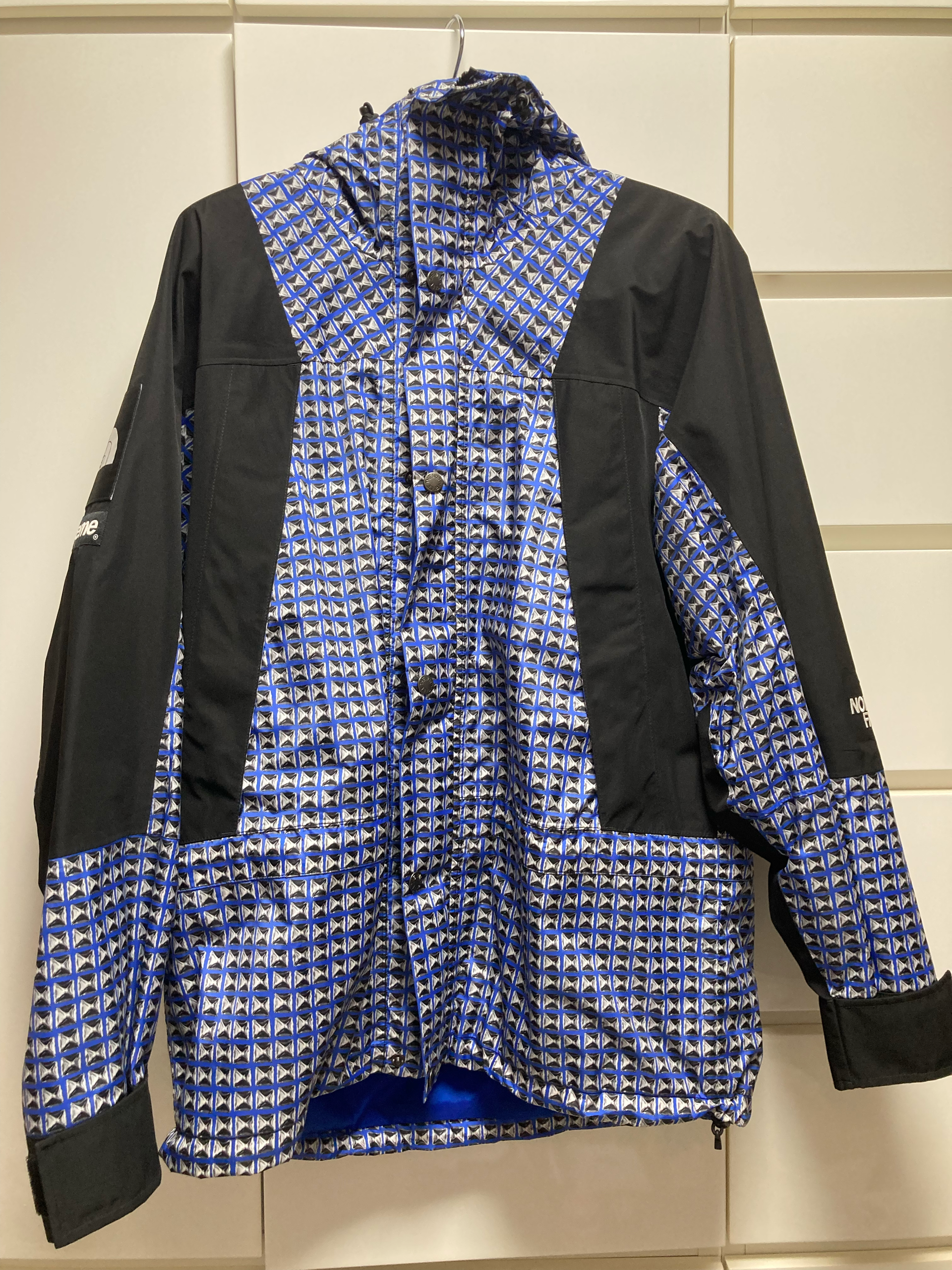 Supreme x The North Face Studded Mountain Light Jacket "Royal"