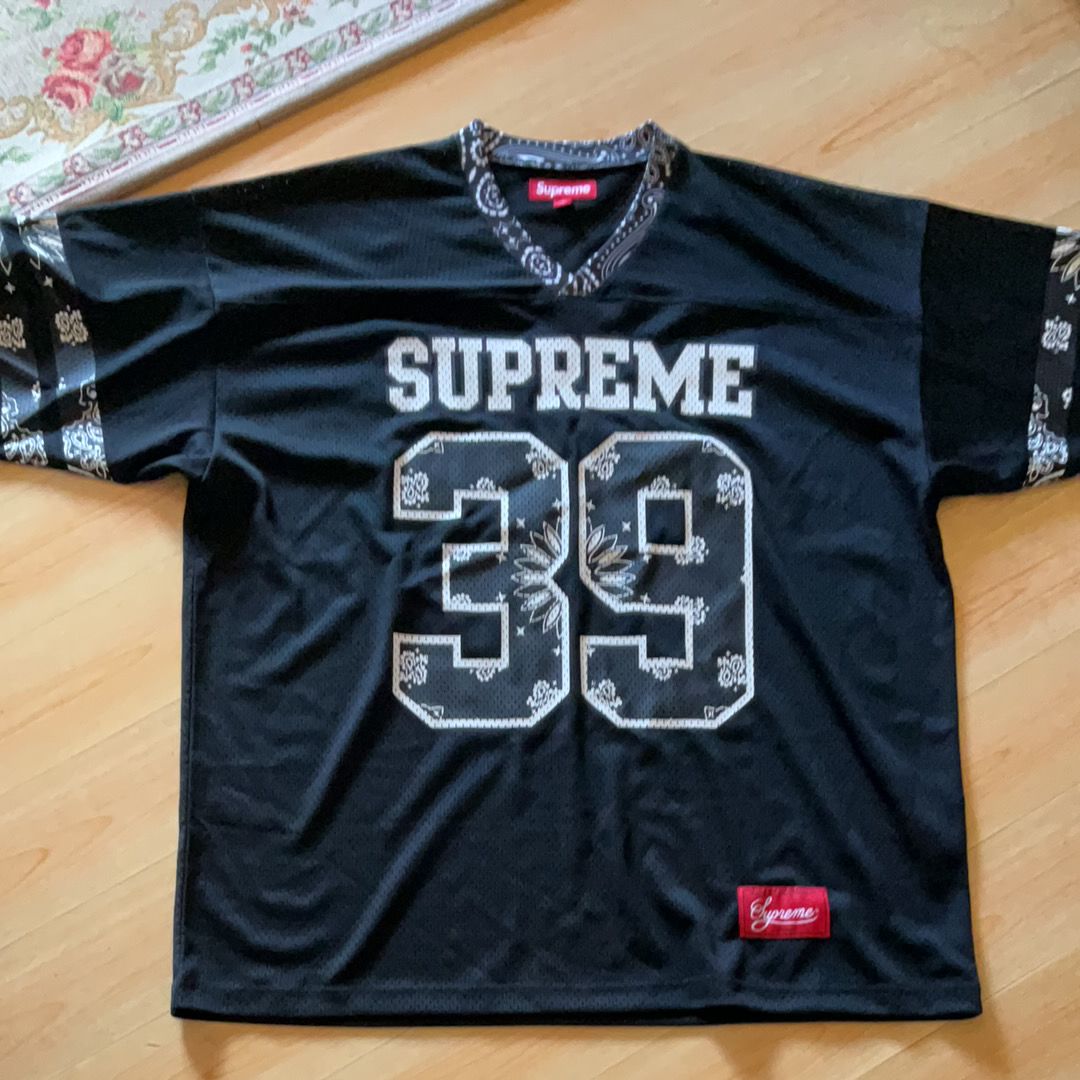 シュプリーム バンダナ フットボール ジャージ ブラック L L Supreme Bandana Football Jerseyシュプリーム バンダナ