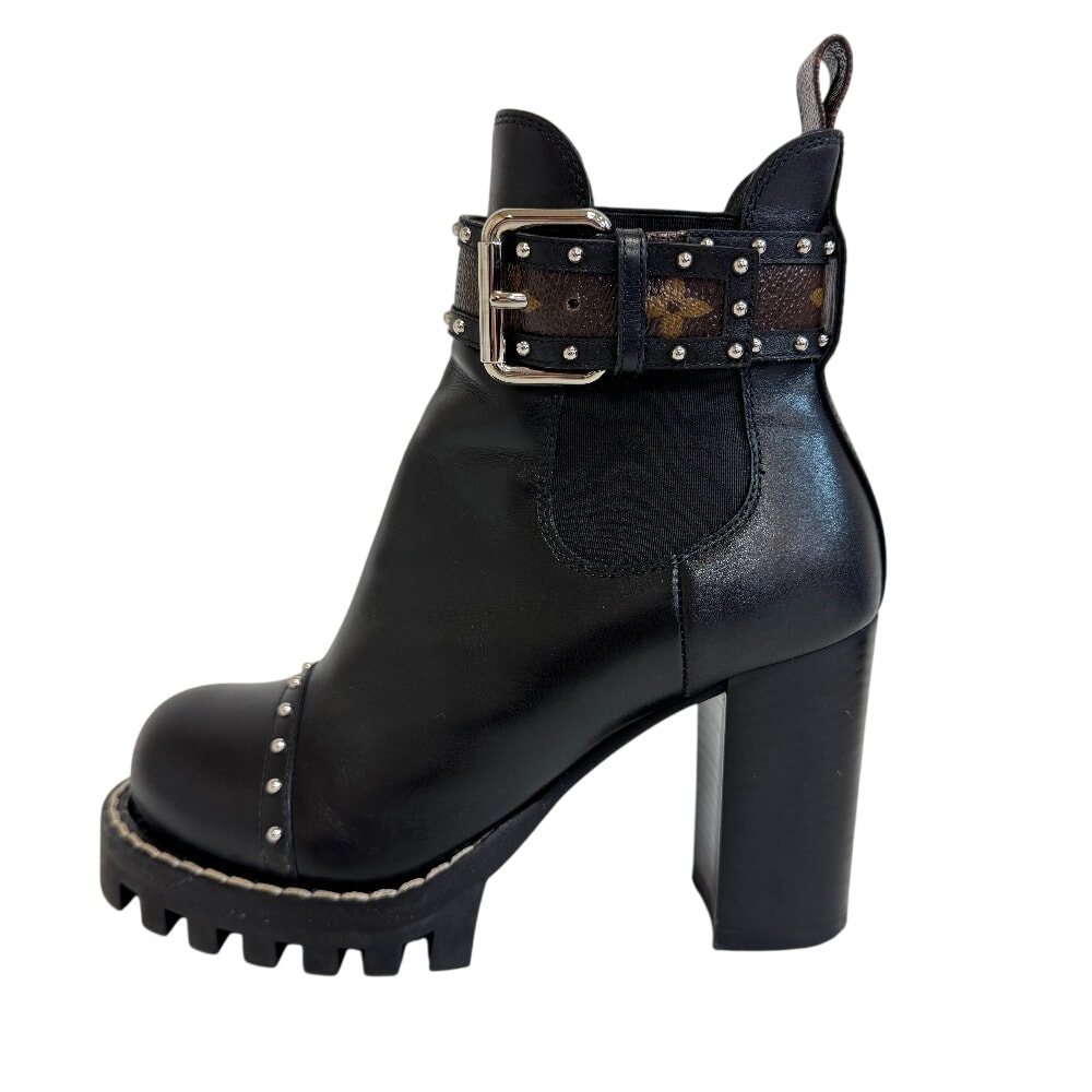 ルイヴィトン LOUIS VUITTON ブーツ モノグラム スタートレイルライン スタッズ ベルト サイドゴアブーツ ブラック