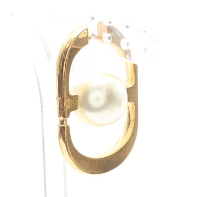 ディオール Dior CDロゴ ピアス ジュエリー GP(ゴールドメッキ) フェイクパール レディース ゴールド系 / ホワイト系 【中古】