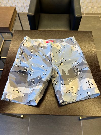 Supreme Cargo Short "Blue Chocolate Chip Camo" (20SS)