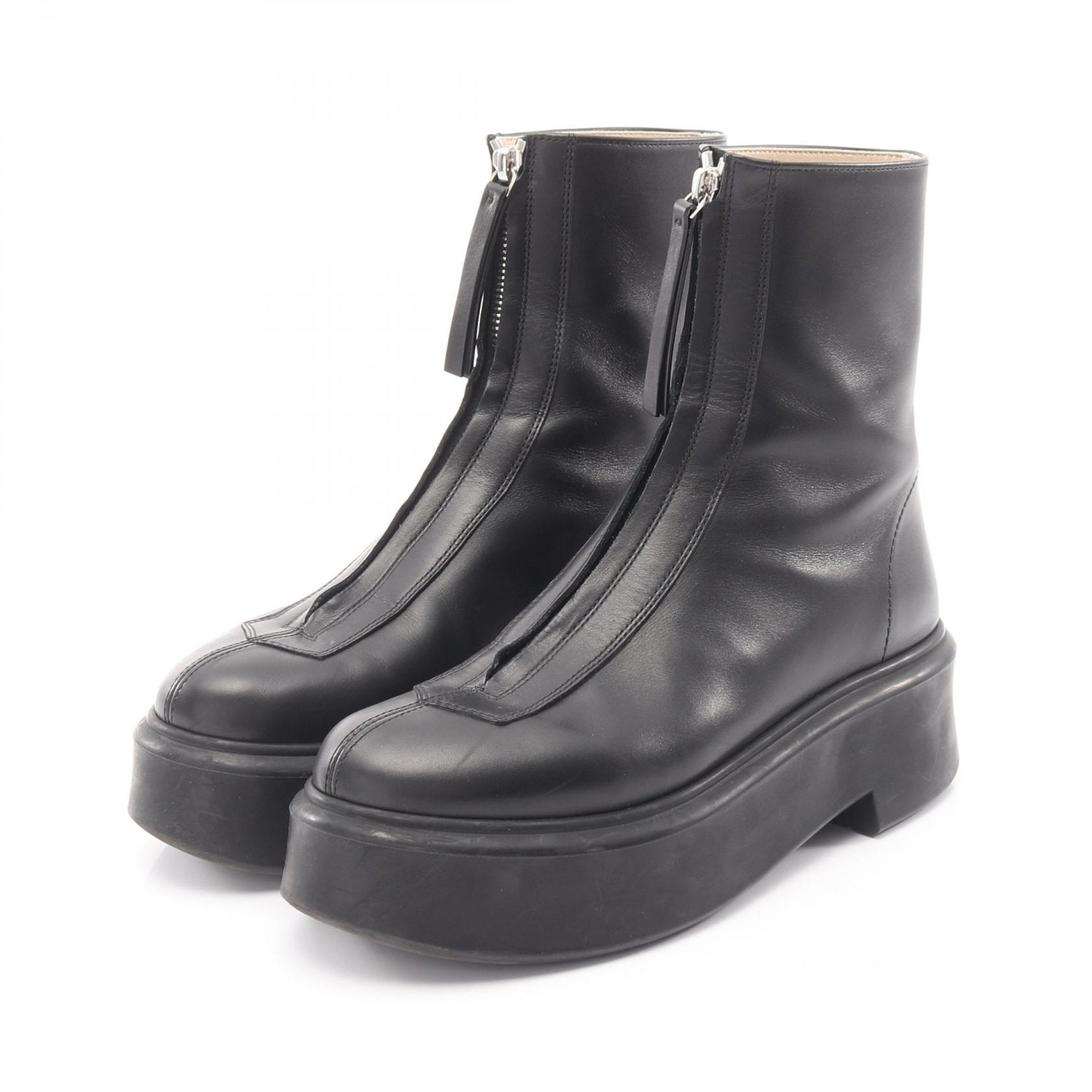 ザ ロウ THE ROW Zipped Boot ブーツ 靴 レザー レディース ブラック系 【中古】