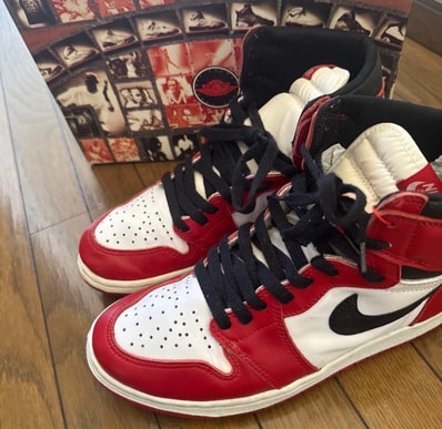 Nike Air Jordan 1 Retro High "Chicago" (1994)