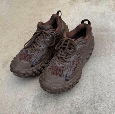 BALENCIAGA Bouncer (Defender) Sneaker "Beige"