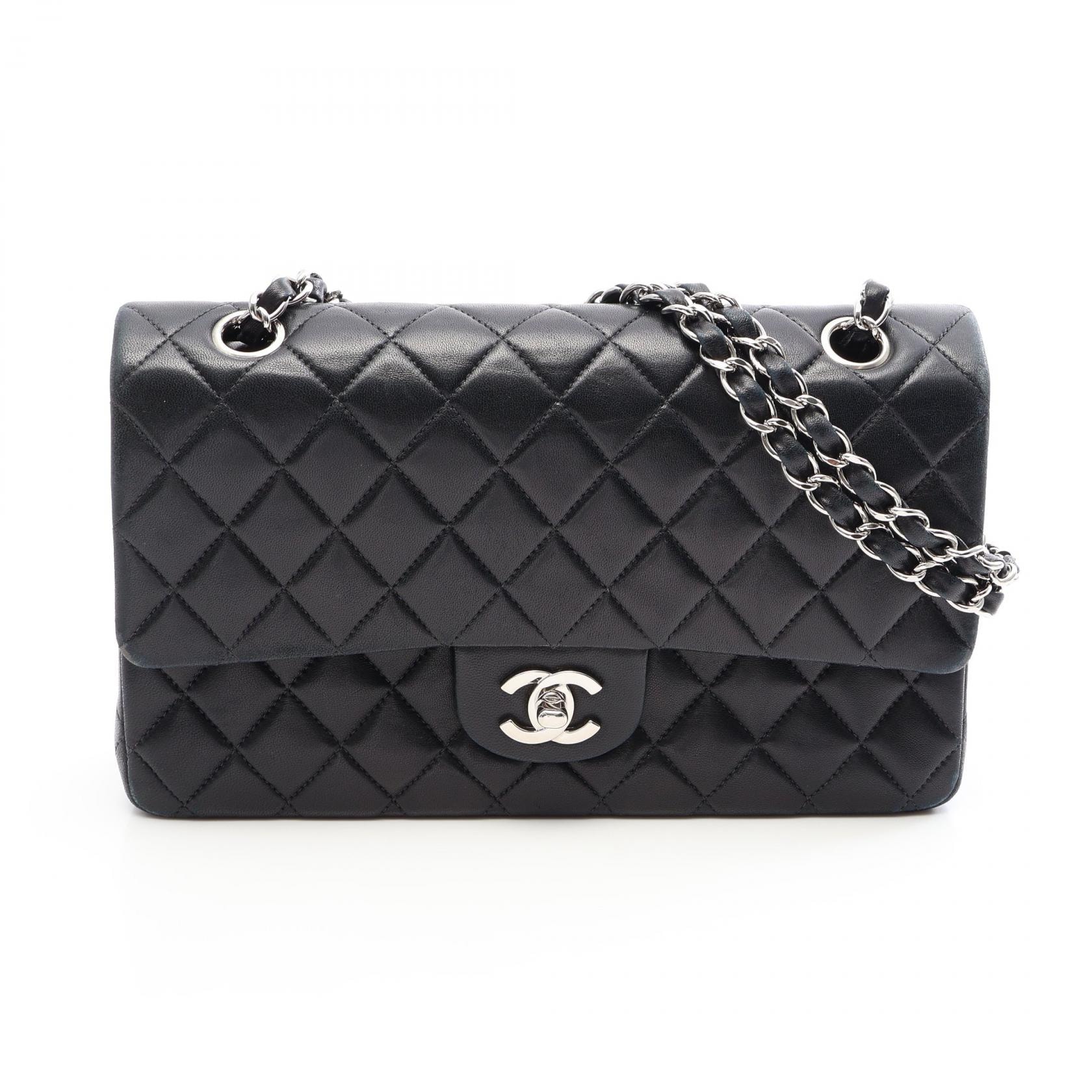 シャネル CHANEL マトラッセ Wフラップ ショルダーバッグ バッグ ラムスキン(羊革) レディース ブラック系 【中古】