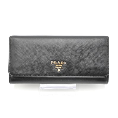 PRADA(プラダ)サフィアーノ 長財布 フラップウォレット ブラック 黒 レザー ゴールド金具 ロゴ金具 二つ折り レディース【中古】