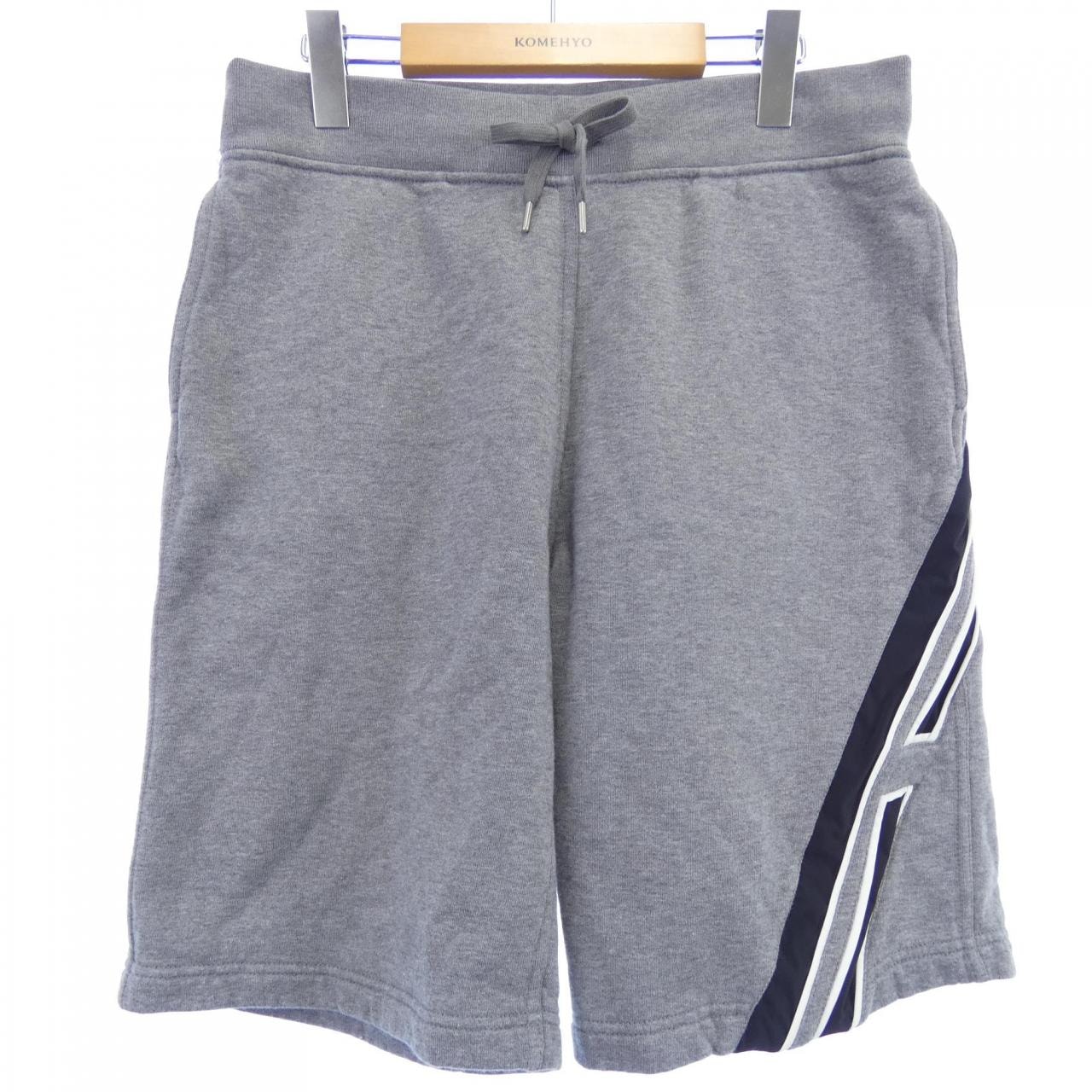 エルメス HERMES *32-5717. ショートパンツ