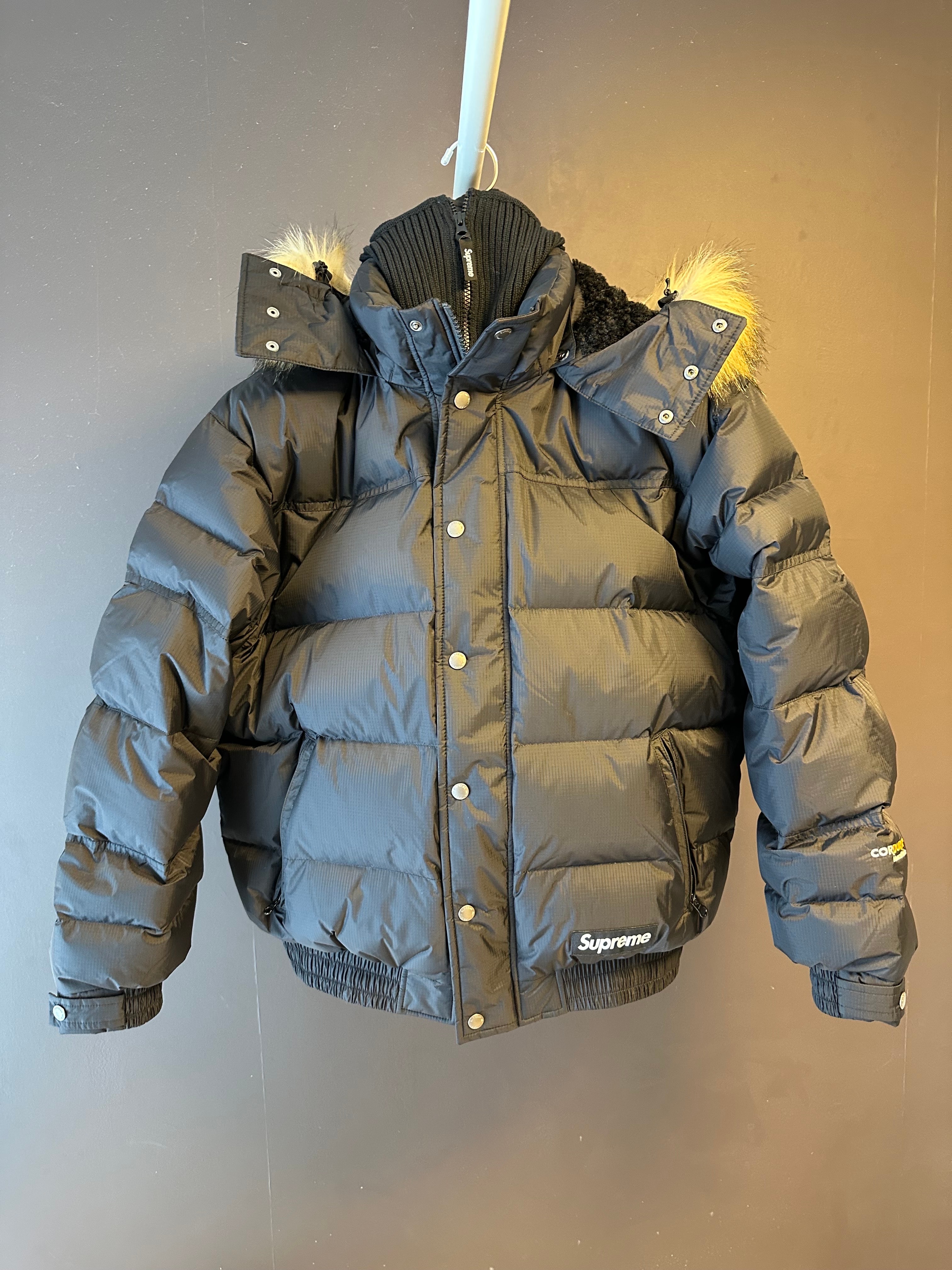 Supreme Facemask 700-Fill Down Puffer Jacket "Black"