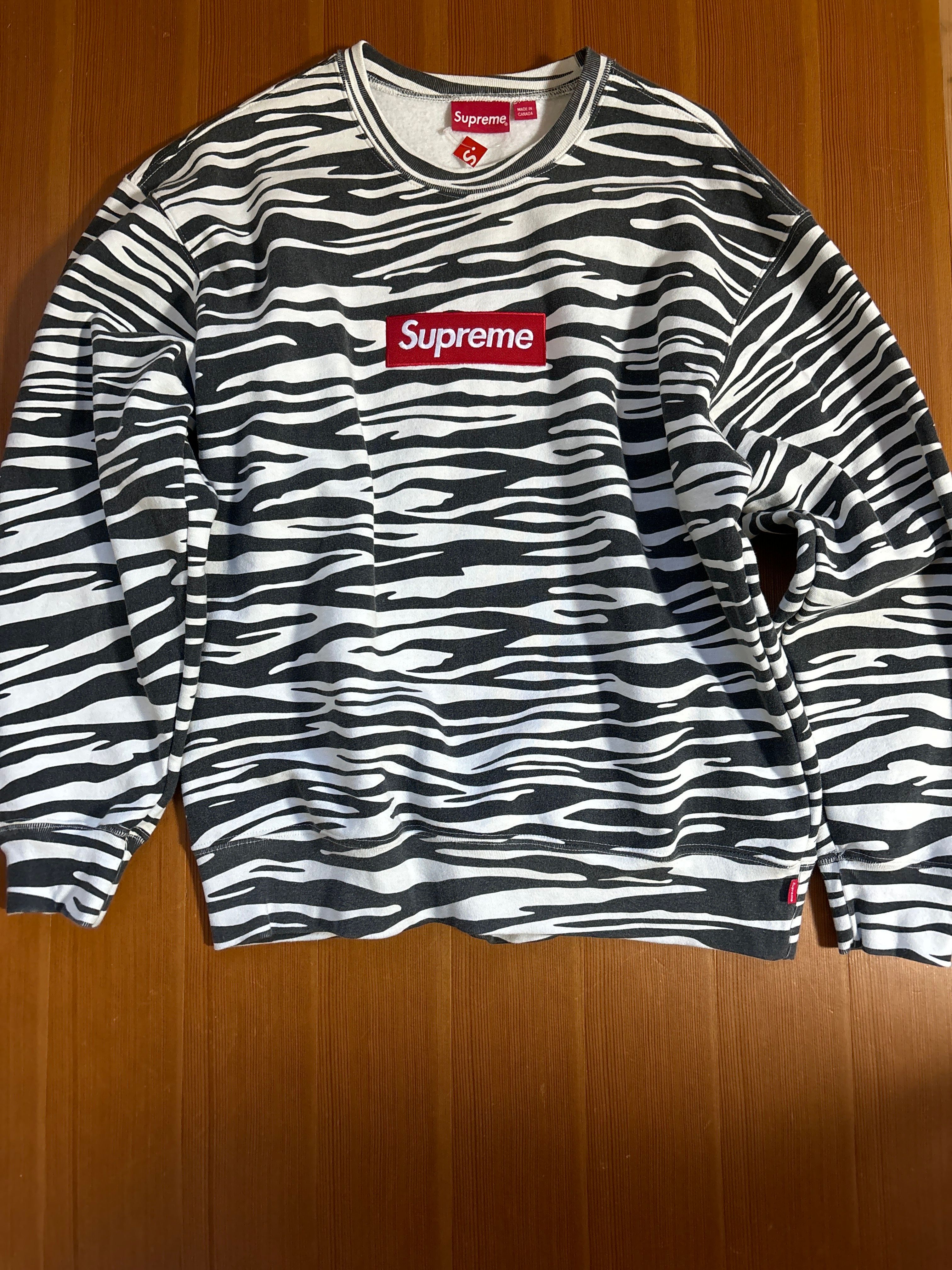 Supreme Box Logo Crewneck "Zebra" (22FW)