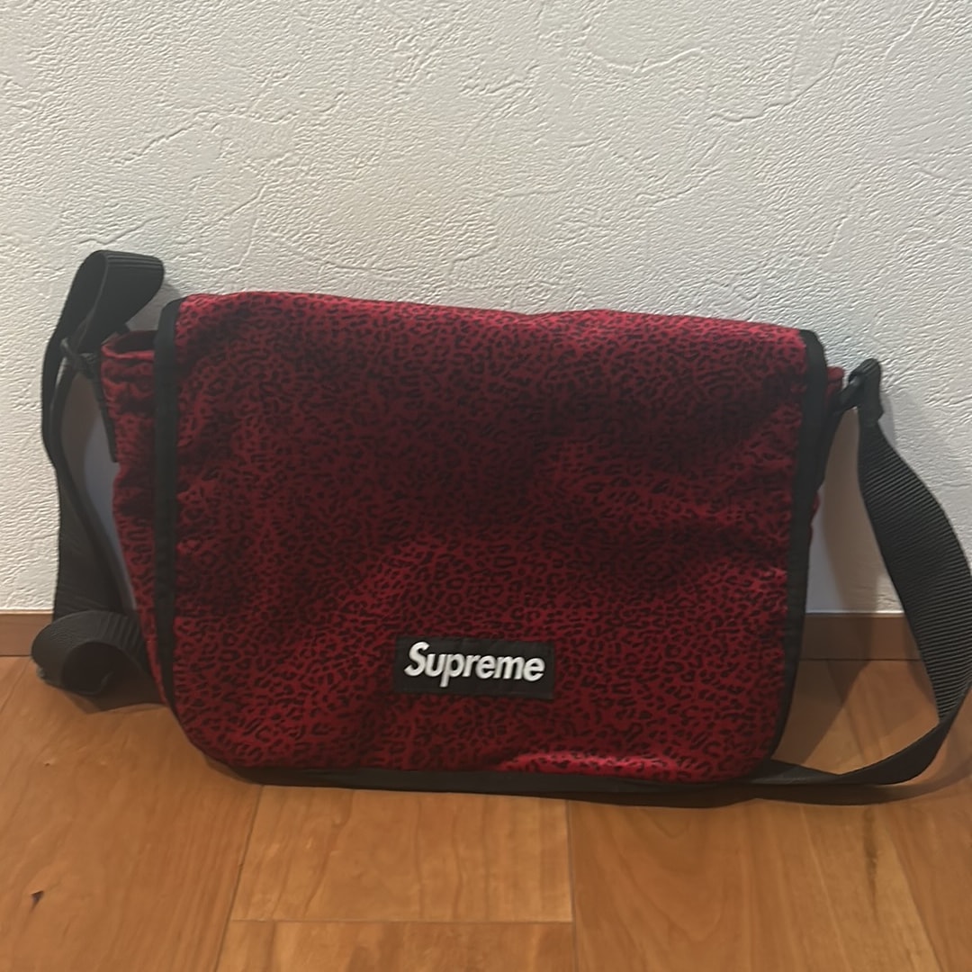 Supreme Velvet Small Messenger Bag "Red Leopard"