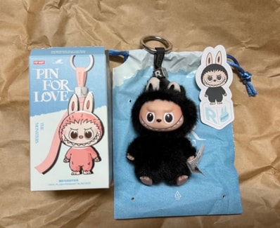 POP MART THE MONSTERS (LABUBU) Pin for Love Series-Vinyl Plush Pendant (N-Z) R