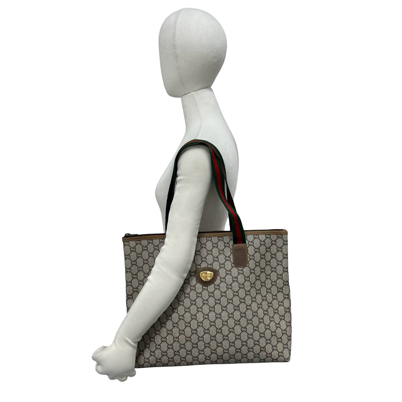B (目立った傷や汚れなし)】GUCCI グッチ シェリーライン グッチプラス