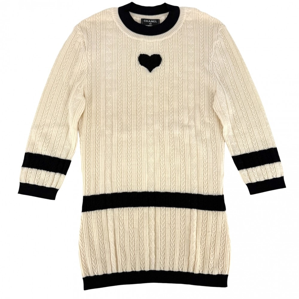 CHANEL シャネル トップス ココマーク ニット アパレル 服 ハート 36 アイボリー系 ブラック 黒 ウール レディース 春 秋 美品【中古品】