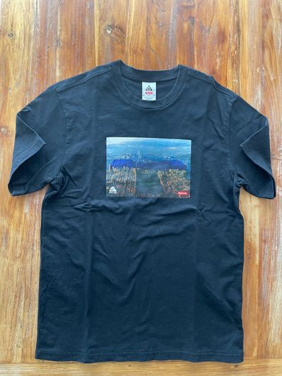 Supreme Nike ACG Grid Tee "Black"