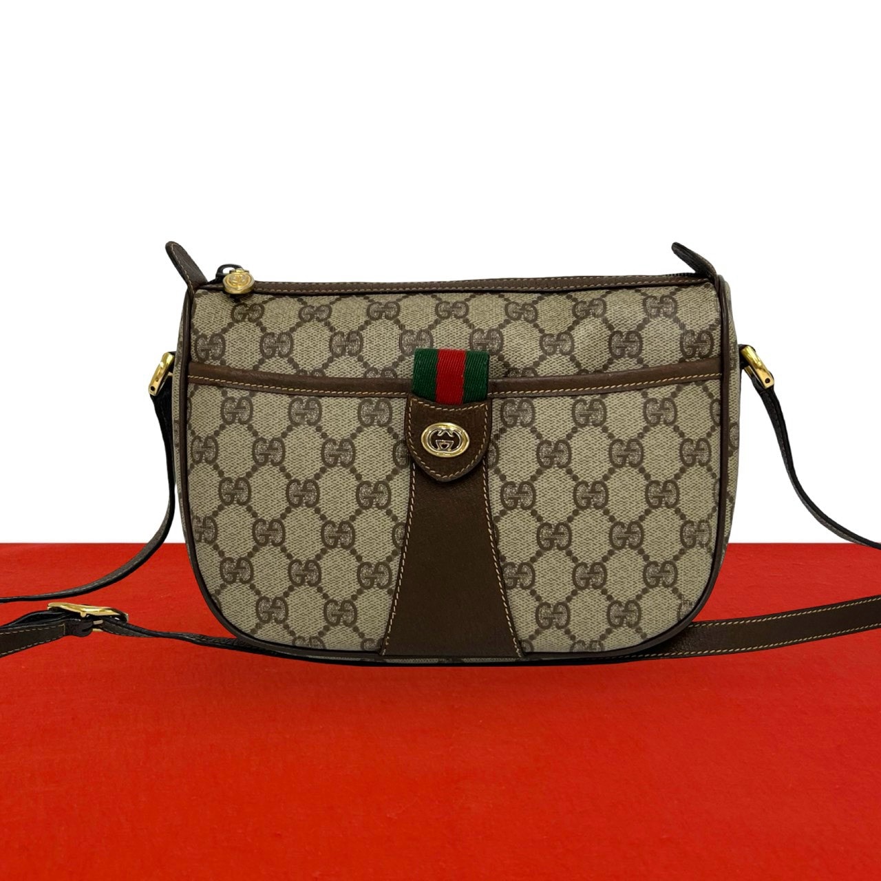 GUCCI グッチ シェリーライン GG ロゴ 金具 PVC レザー ショルダーバッグ ブラウン
 00816