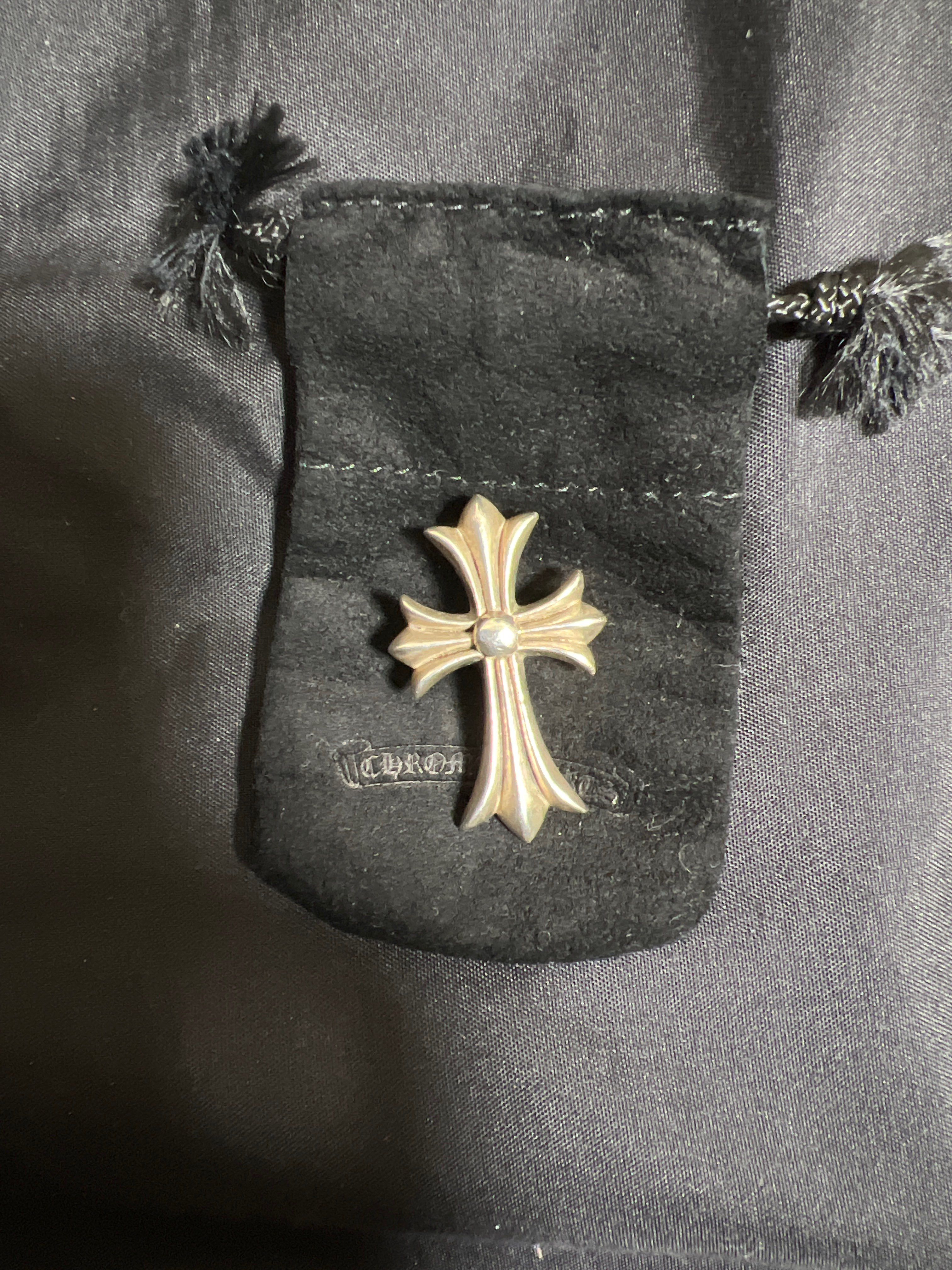 Chrome Hearts Clump Cross Pendant "Silver"