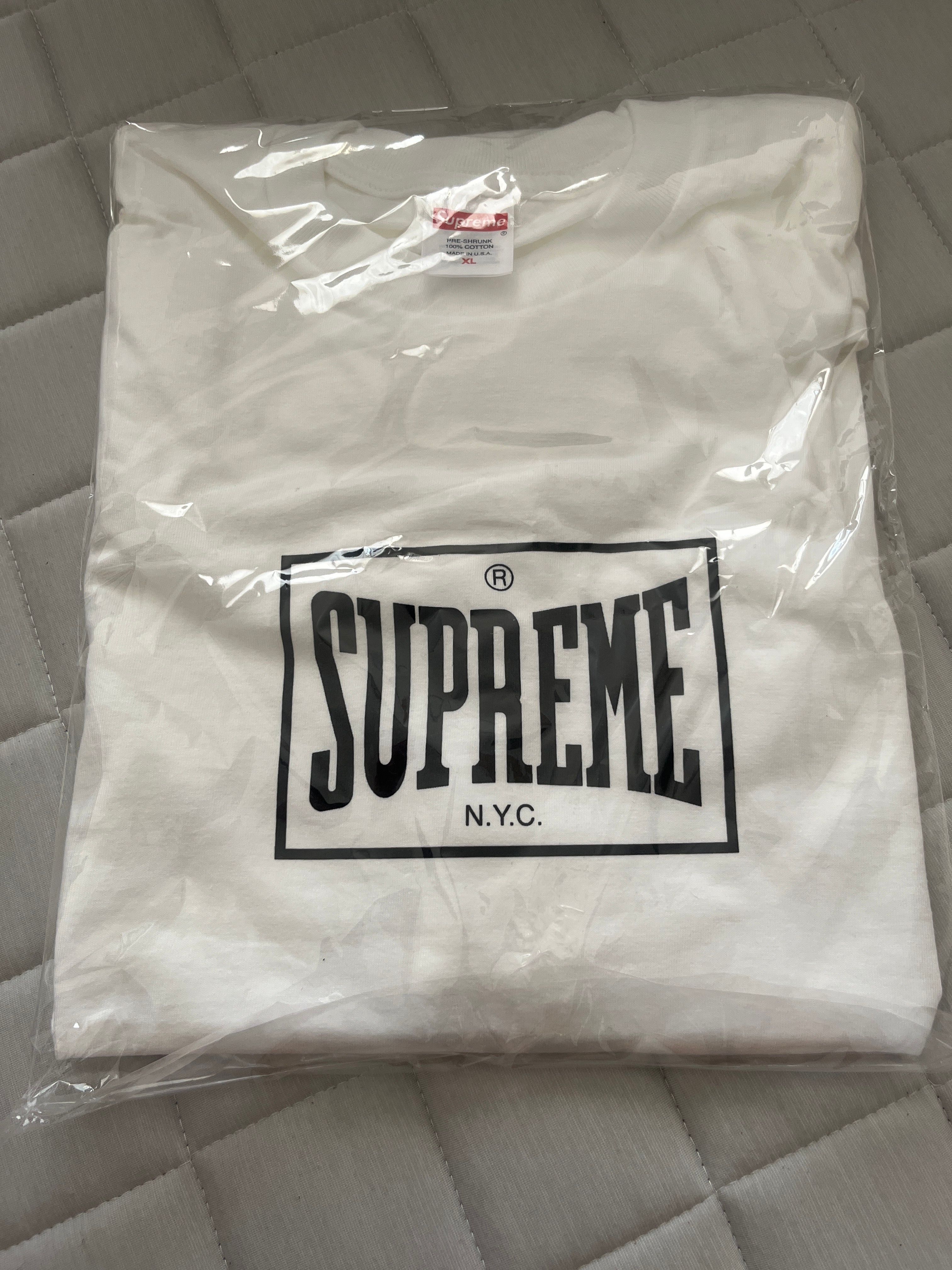 Supreme Warm Up Tee "White"
