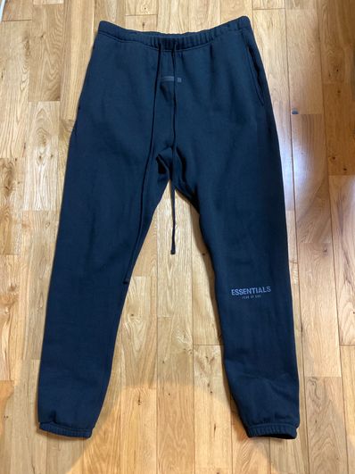 FEAR OF GOD ESSENTIALS SWEATPANT "Stretch Limo"
