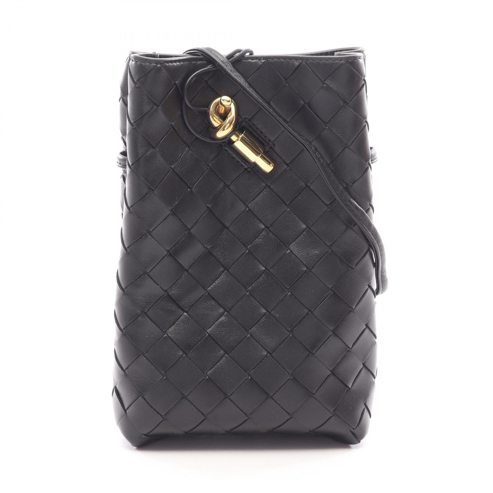 ボッテガヴェネタ BOTTEGA VENETA アンディアーモ フォンポーチ ショルダーバッグ バッグ レザー レディース ブラック系 843890VCPP01019 【新品】