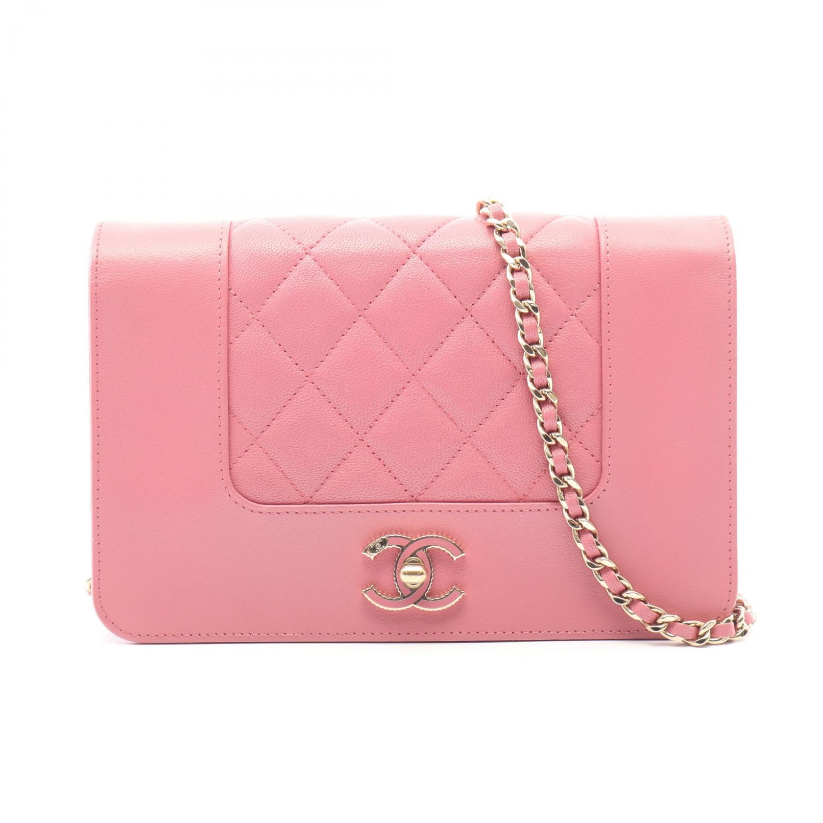 シャネル CHANEL マドモアゼル ショルダーバッグ バッグ カーフ(牛革) レディース ピンク系 A80972 【中古】